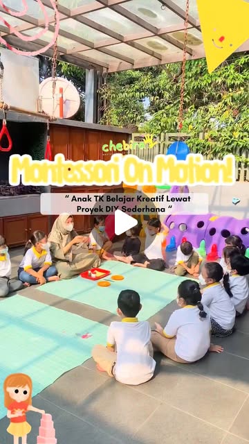 membuat mainan dari barang bekas atau melukis dengan jari